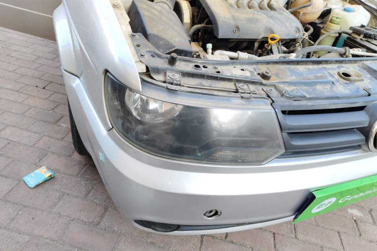 Used Volkswagen Jetta 2010 1.6L Partner Right Front Headlight