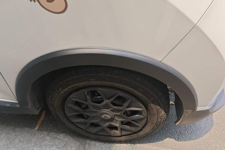 Used Wuling Hongguang MINIEV 2022 GAMEBOY 200km Gaming Edition with Lithium Iron Phosphate Right Front Wheel Hub