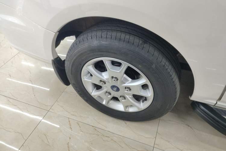 Used Ford Tourneo Custom 2020 2.0T Automatic Elite Edition China VI Standard