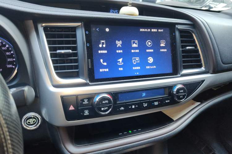 Used Toyota Highlander 2018 2.0T Four-Wheel Drive Prestige Version 7 Seats China VI Standard