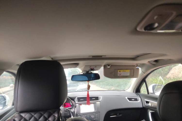 Used DS 5LS 2014 1.6T Elegant Version THP160