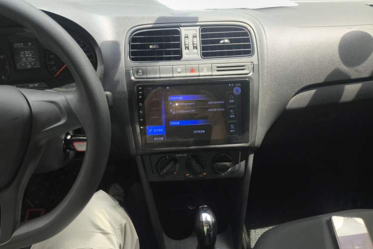 Used Volkswagen Polo 2018 1.5L Automatic Advanced Driving Model Audio And AC Panel