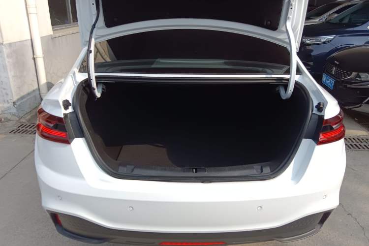 Used Geometry A 2022 Pro 430KM Green Apple Halo