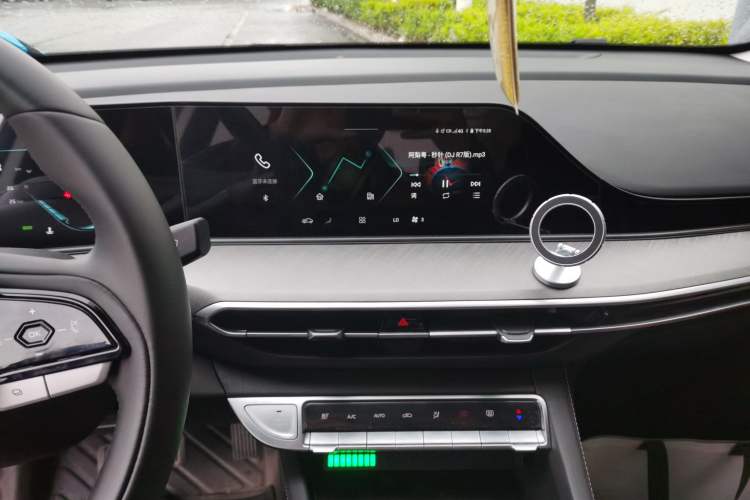 Used CHANGAN Eado 2023 Changan Edition PLUS Blue Whale NE 1.4T GDI DCT Prestige Version