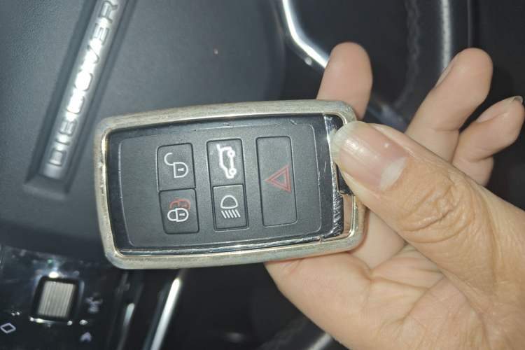 Used Land Rover Discovery Sport New Energy 2022 P300e Performance Tech Edition