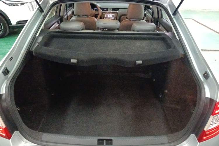 Used Skoda Octavia 2015 1.6L Automatic Yijie Edition
