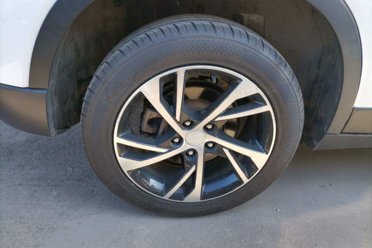 Used Bestune X40 2019 1.6L Automatic Luxury Edition China VI
