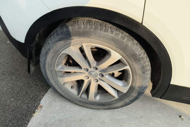 Used BORGWARD BX5 2017 25TGDI Automatic Four-Wheel Drive Smart Enjoyment Model
