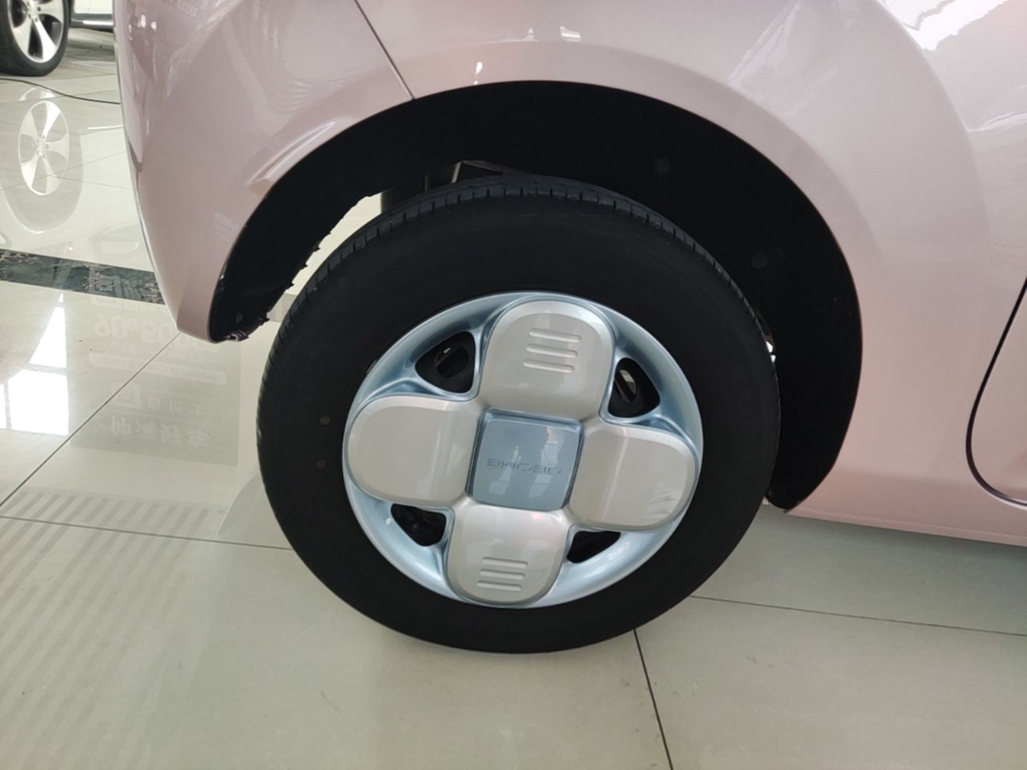 Geely Galaxy Panda 2023 Panda Mini 200km Endurance Bear — снимка 11