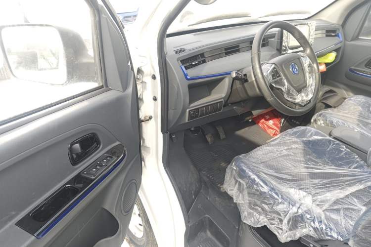 Used Dongfeng Yufeng EM27 2024 EM27L BYD CATL 41.86 kWh