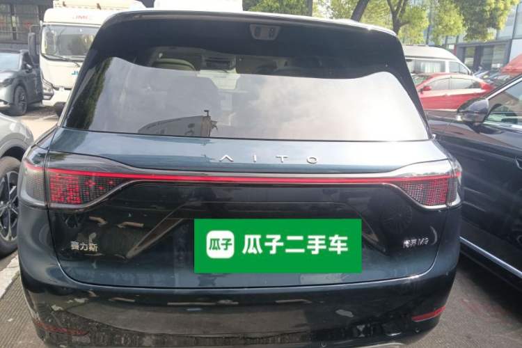 Used Hima AITO M9 2025 Extended-Range Ultra Version 52 kWh 6-Seater Rear