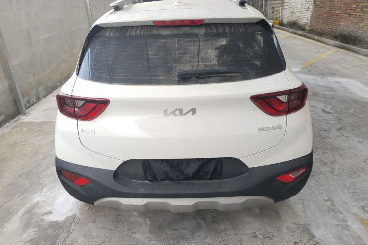 Used Kia kx1 Stonic 2021 1.4L CVT Fun Edition