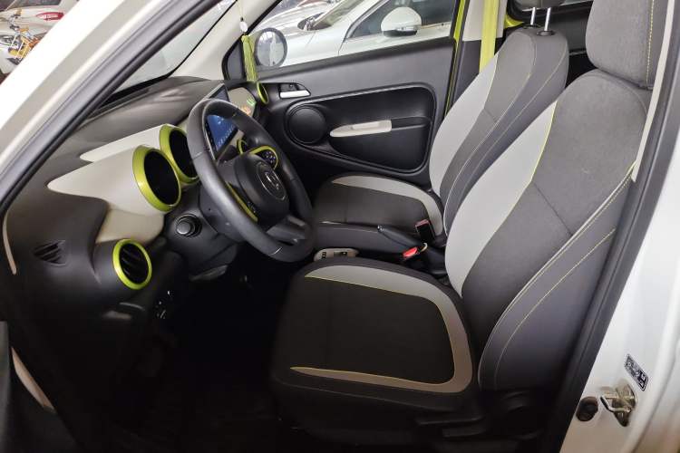 Used ORA Black Cat 2021 301 km Basic Version