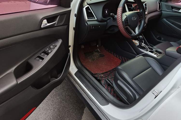 Used Hyundai Tucson 2015 1.6T Dual-Clutch Two-Wheel-Drive Smart Model