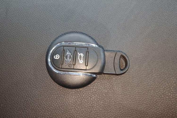 Used MINI 2023 Second Facelift 2.0T COOPER S CABRIO Artist
