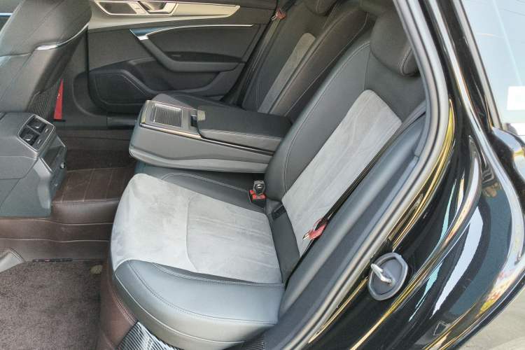 Used Audi A6L 2024 40 TFSI Luxury Dynamic Edition Left Rear Seat