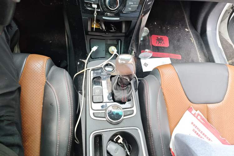 Used BYD Qin New Energy 2015 1.5T Dual-Crown Flagship Plus Edition
