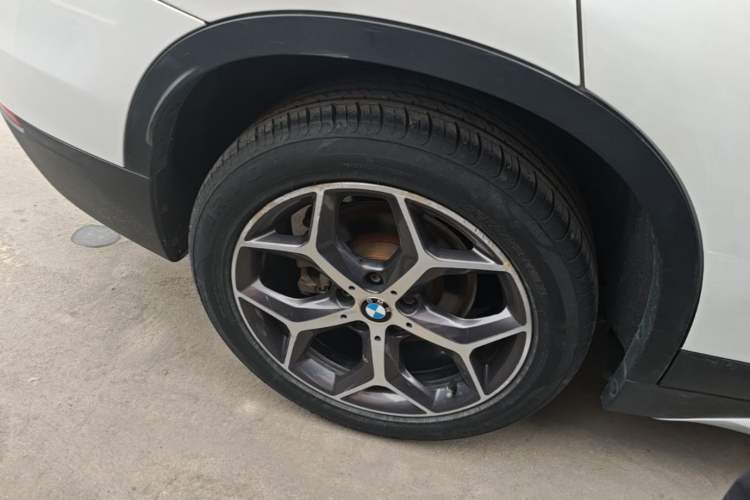 Used BMW X1 2019 xDrive20Li Luxury Model Exterior 5