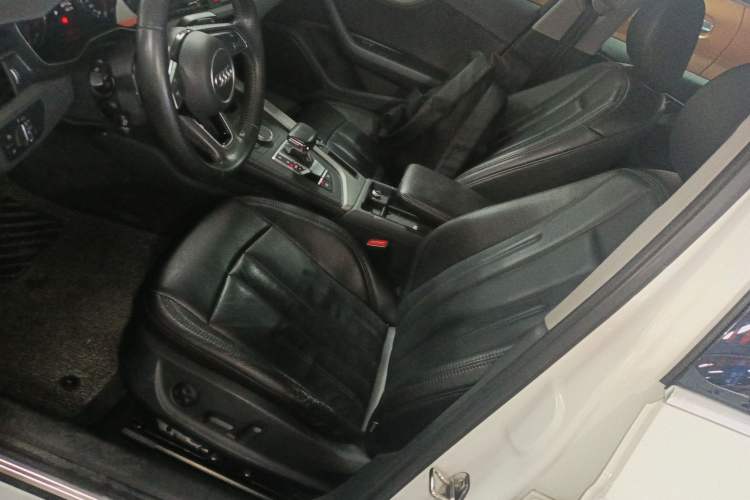 Used Audi A4L 2018 30th Anniversary Edition 40 TFSI Trendy Model Left Front Seat