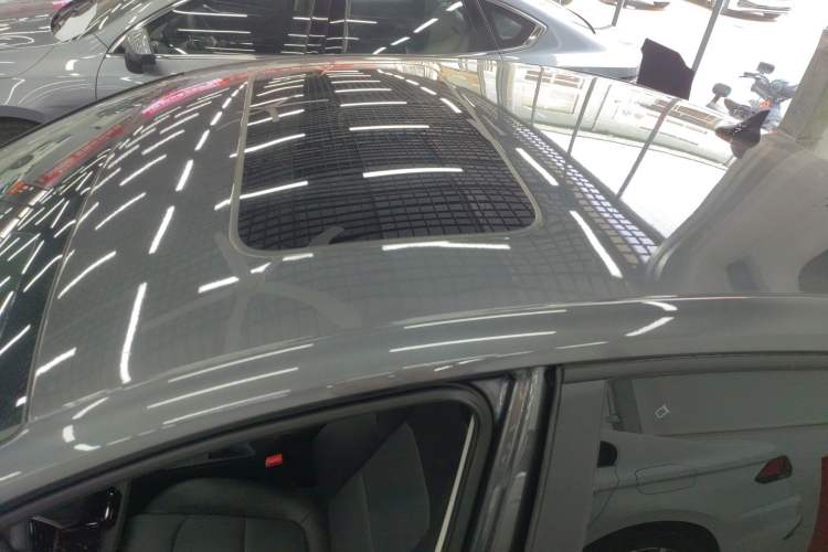 Used CHANGAN Eado 2025 PLUS 1.5L Manual Luxury Edition Roof