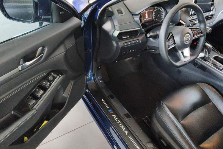 Used Nissan Teana 2020 Revised Version 2.0T XL Upper AD1 Smart Navigation Edition Driver Seat