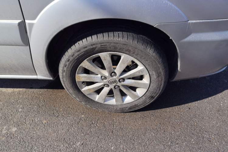 Used Buick GL8 2014 2.4L Classic Edition