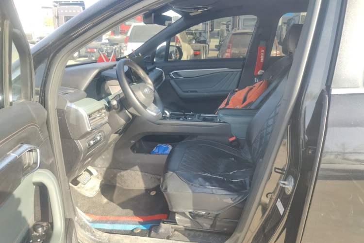 Used Geely Auto Haoyue L 2023 2.0T DCT Prestige Edition
