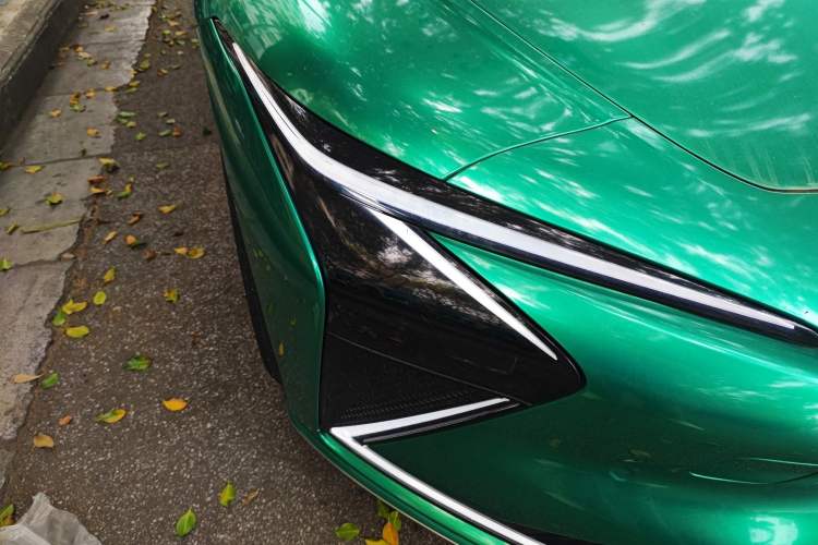 Used IM L7 2022 Pro Model Right Front Headlight