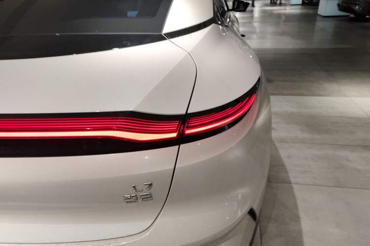 Used IM L7 2022 Dynamic Model
