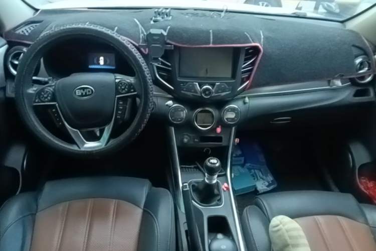 Used BYD Song 2016 1.5TI Manual Luxury Model