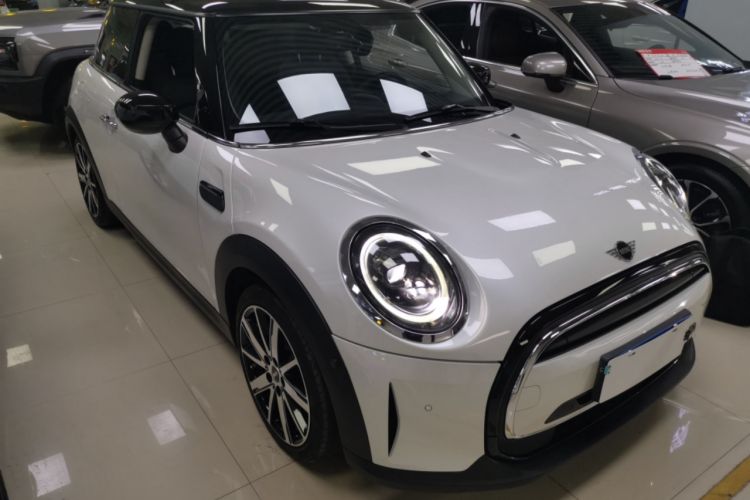 Used MINI MINI 2023 Updated 1.5T COOPER Artist
