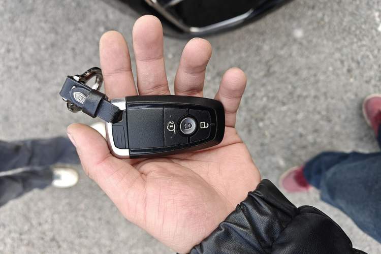 Used Ford Explorer 2023 EcoBoost 285 4x4 ST-LINE 7-Seater
