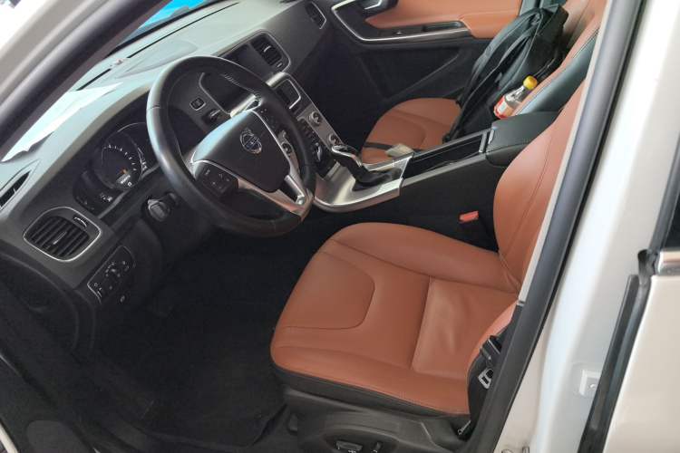 Used Volvo S60 2017 S60L T4 Smart Range Edition