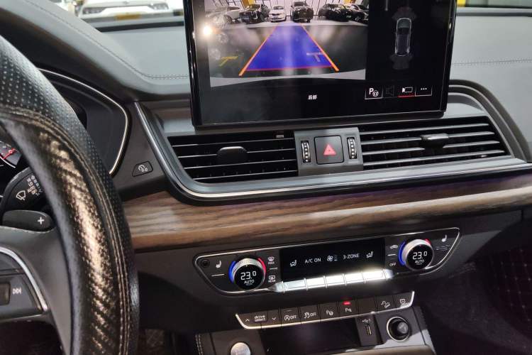 Used Audi Q5L 2022 Updated Version 40T Luxury Elegant Edition
