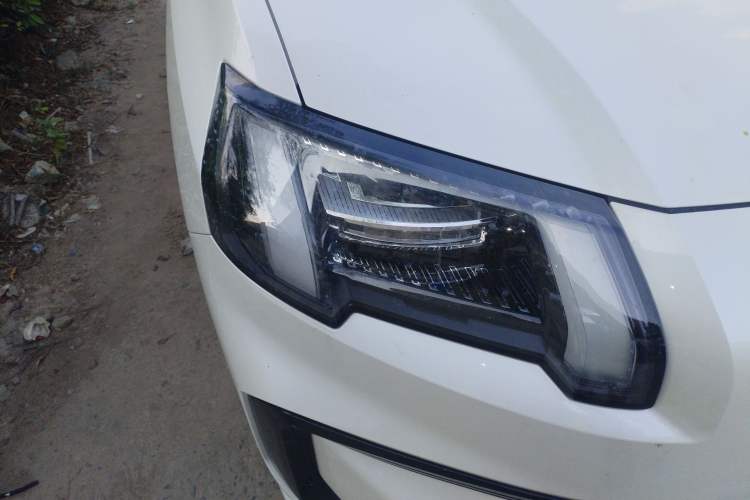 Used AION V 2024 Aion Tyrannosaurus 650 Smart Premium Edition
