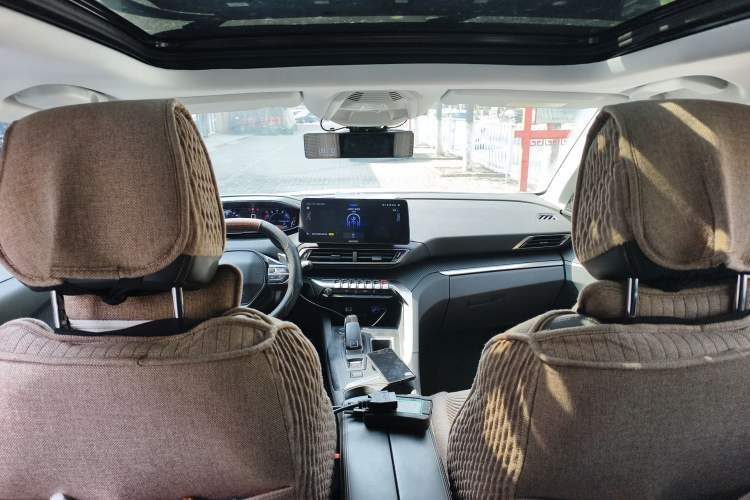 Used Peugeot 5008 2017 380THP 7-Seater Elite Edition