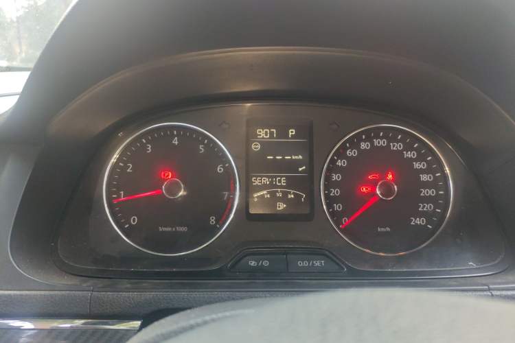 Used Volkswagen Lavida 2014 1.4TSI DSG Sport Edition