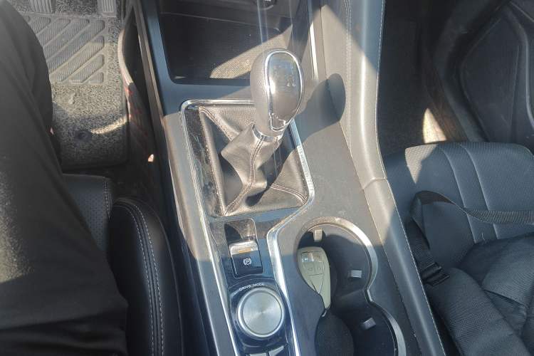 Used CHANGAN CS75 PLUS 2020 1.5T Manual Luxury Version
