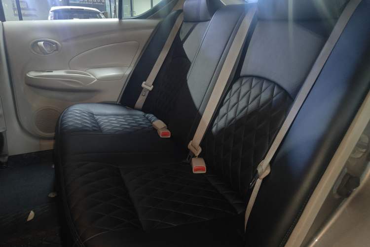 Used Nissan Sunny 2015 1.5XE CVT Comfort Edition Left Rear Seat