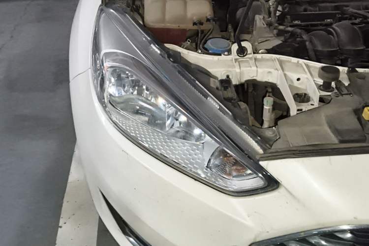 Used Ford Focus 2017 Sedan 1.6L Automatic Fashion Edition Smart Drive Version