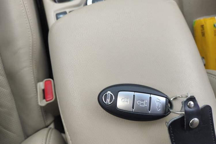 Used Nissan X-Trail 2014 2.5L CVT Ultimate Edition 4WD
