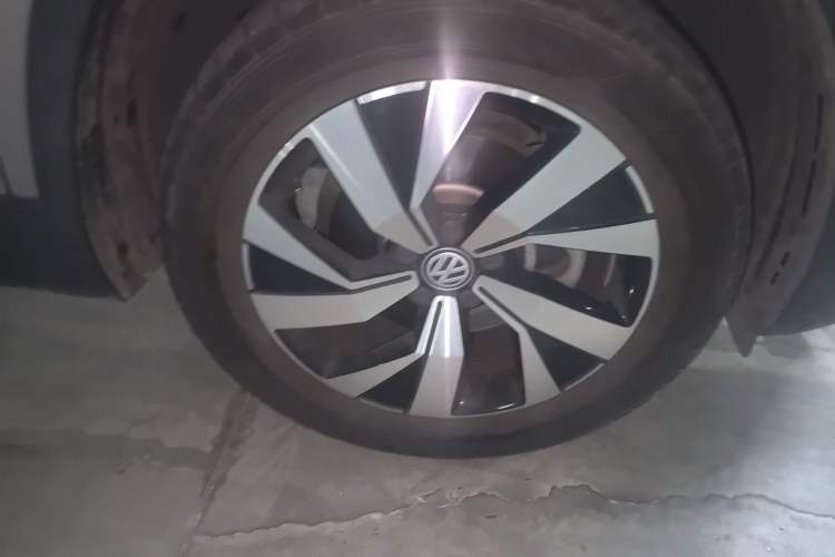 Used Volkswagen Tayron 2019 330TSI Two-Wheel Drive Luxury Model China VI Standard