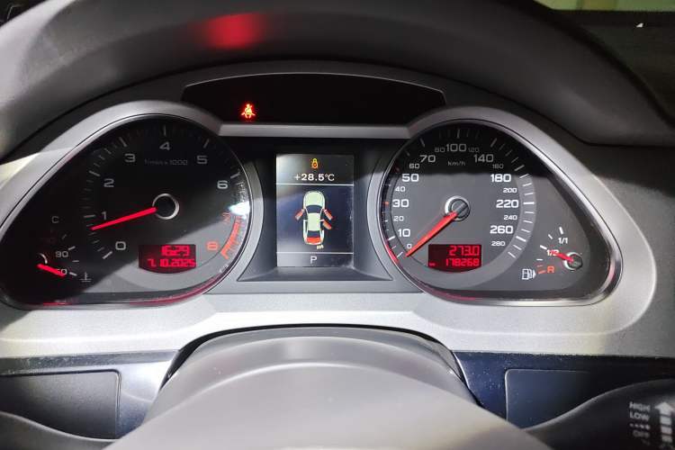 Used Audi A6L 2010 2.4L Technology Edition
