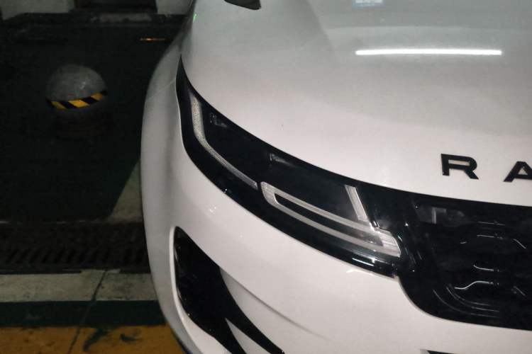 Used Land Rover Range Rover Evoque 2020 249 PS R-DYNAMIC S Sport Edition