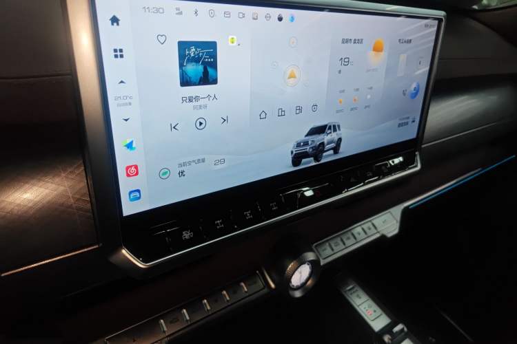 Used Tank 700 New Energy 2024 Hi4-T Extreme Edition Audio And AC Panel