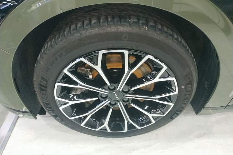 Used Zeekr 007GT 2025 Long-Range Rear-Wheel Drive Intelligent Driving Version 100 kWh
