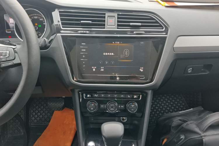 Used Volkswagen Tiguan L 2019 Revised 330TSI Automatic Two-Wheel Drive Smart & Luxury Edition China VI Standard
