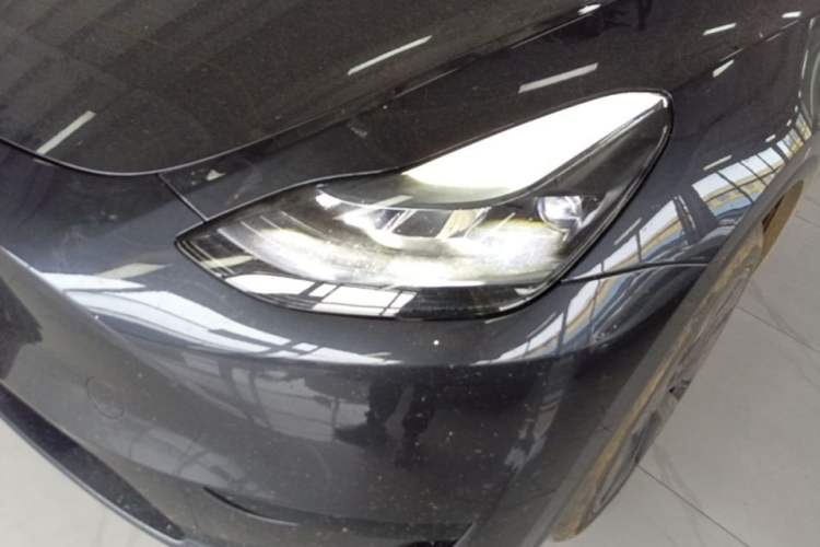 Used Tesla Model Y 2024 Rear-Wheel-Drive Version
