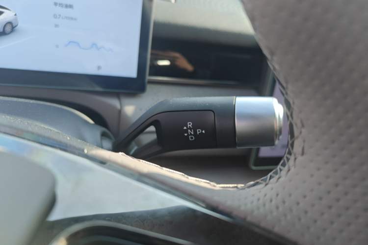 Used Geely Galaxy 8 2025 130km EM-i Prestige Edition Gear Lever