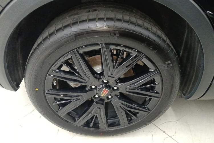 Used Hongqi HS5 2025 2.0T Two-Wheel-Drive Xuan Ying Edition
